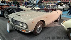 cms25_Alfa_Romeo_2600_Sprint_1966_02